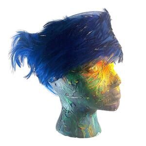 Vintage Blue Hat AccessoryVINTAGE COBALT BLUE FEATHERED HAT